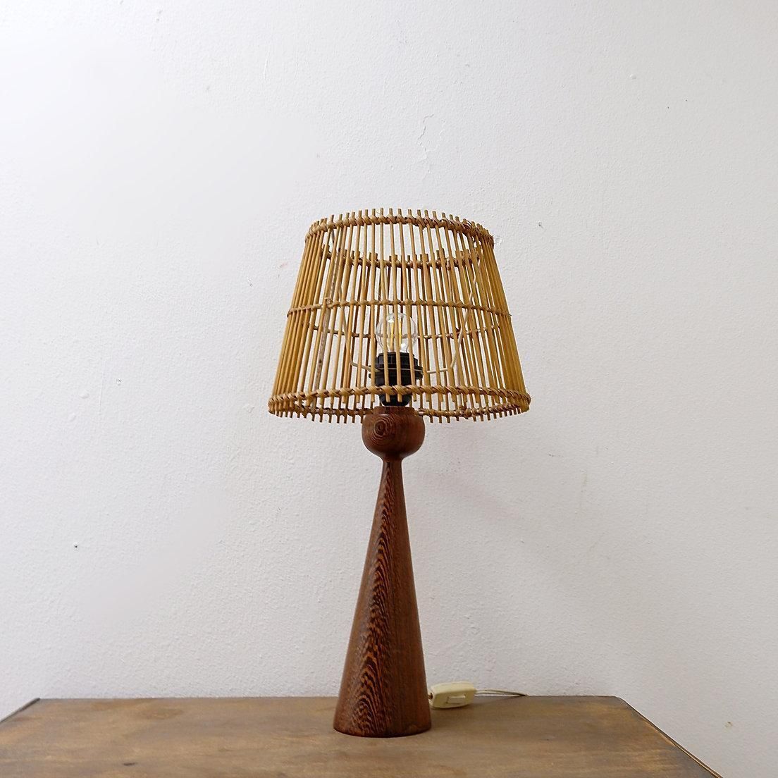 549.0 Keel Shaped Wood Table Lamp With Bamboo Shade 1960s photo