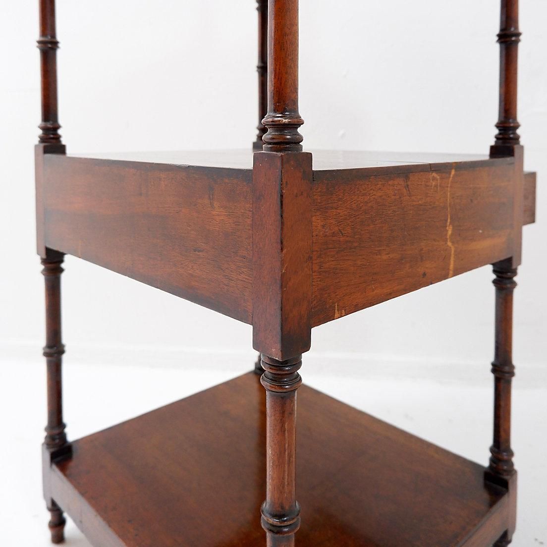 2409.0 19th Century Antique English Sheraton Shelf photo