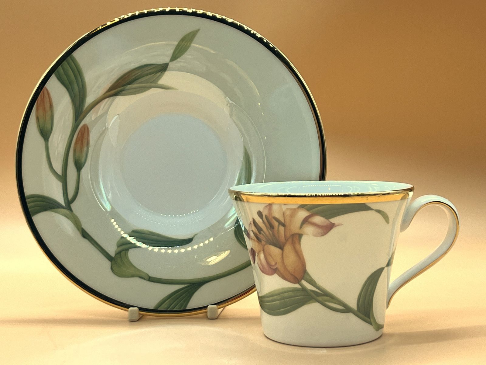 Wedgwood China Enchanted Garden Design Tea Cup & Saucer Duo. photo furniture