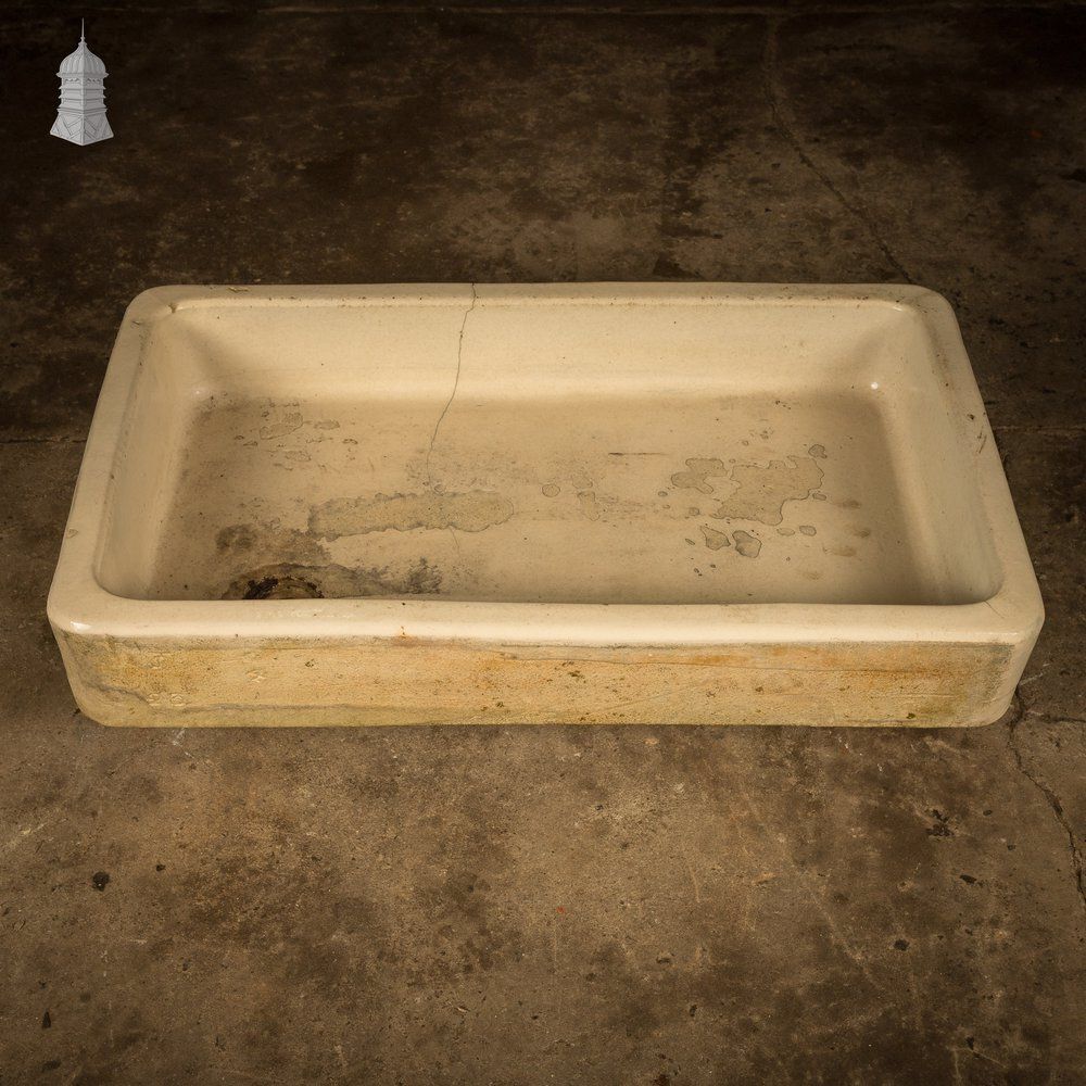 Cane Trough Planter, Shallow Fluted photo vinterior
