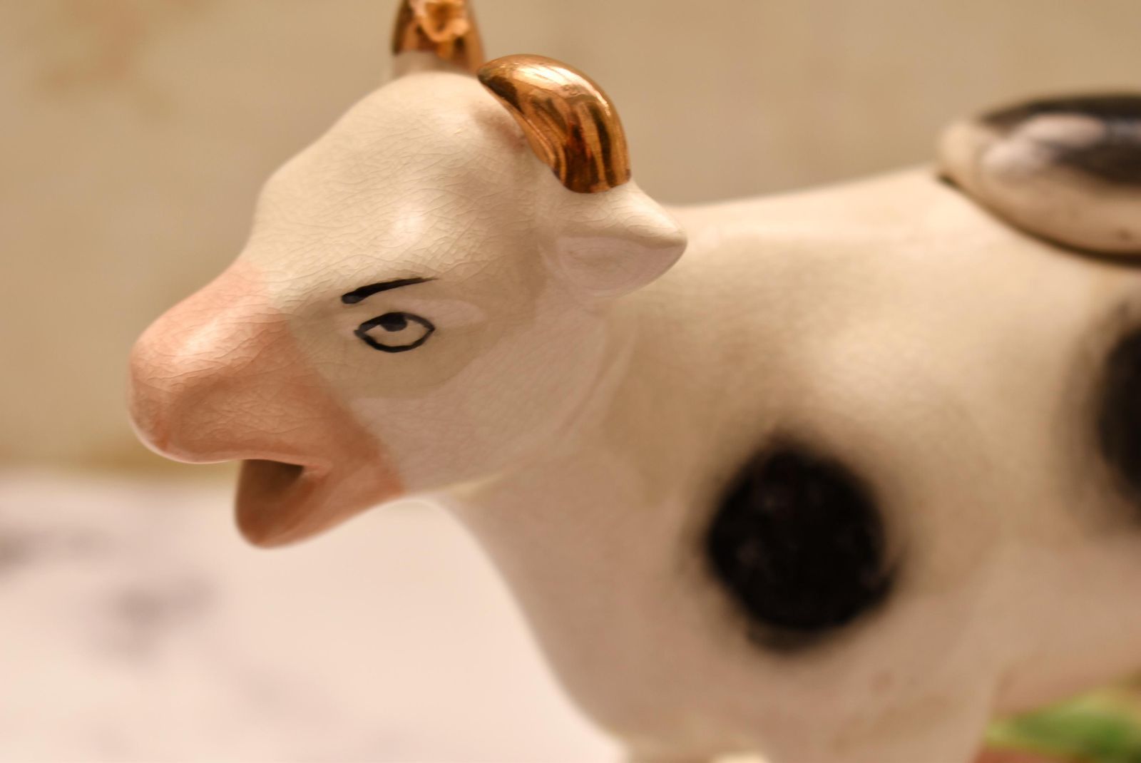 Staffordshire Cow Creamer   Gorgeous Large Porcelain 19th Century Jug With Lid photo for sale