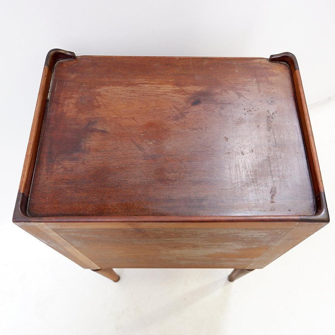 photo vintage Louis XVI Style Antique Bedside Table With Tapered Legs, 20th Century