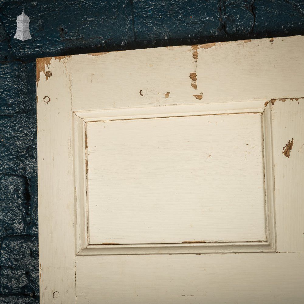 photo vinterior Moulded 6 Panel Door, Reclaimed