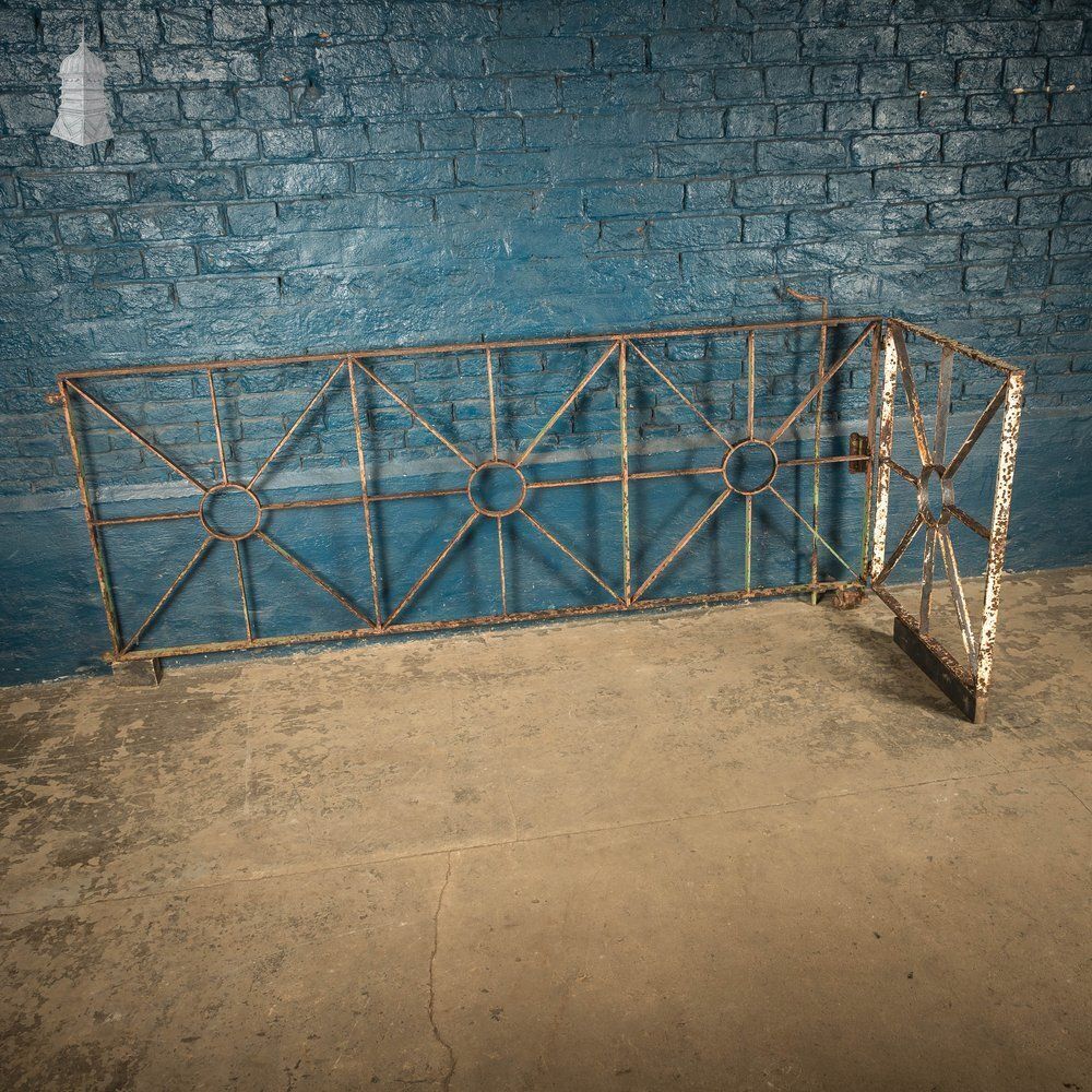 Asymmetric Double Gate, Reclaimed Pedestrian And Driveway Gate photo Home Fixtures