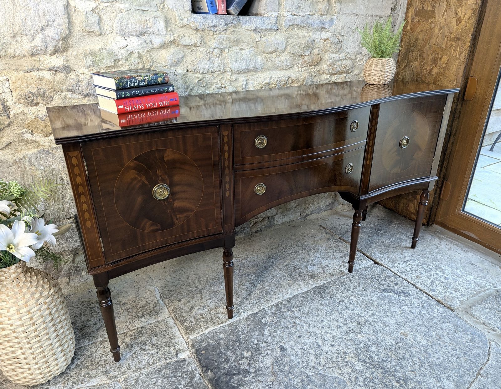 Regency Style Mahogany Sideboard With Drawers   Serpentine photo for sale