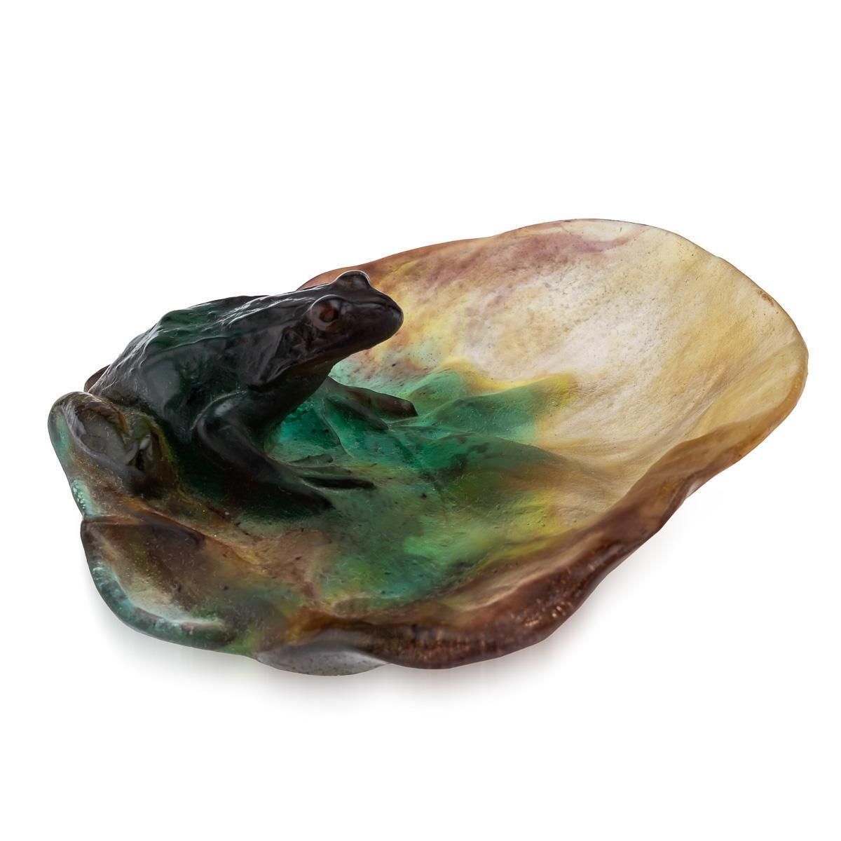 20th Century French La Pâte De Verre Large Frog On Lily Pad By Daum photo Home Decor