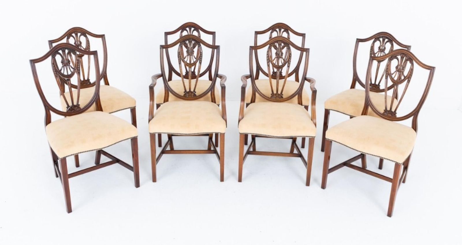 Set 8 Hepplewhite Dining Chairs Mahogany.
