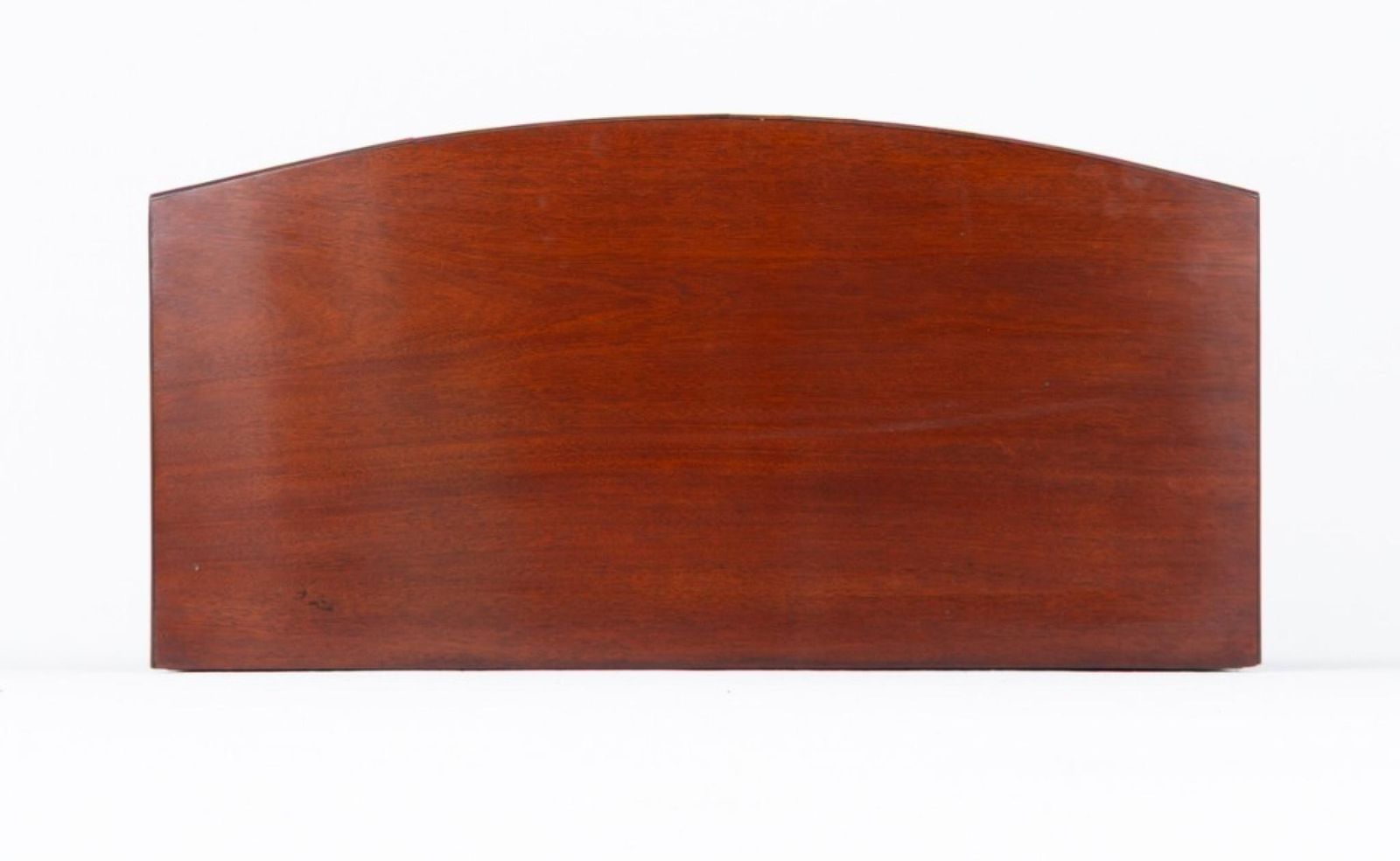 Period Regency Chest Drawers Bow Front 1810. photo 1250.0
