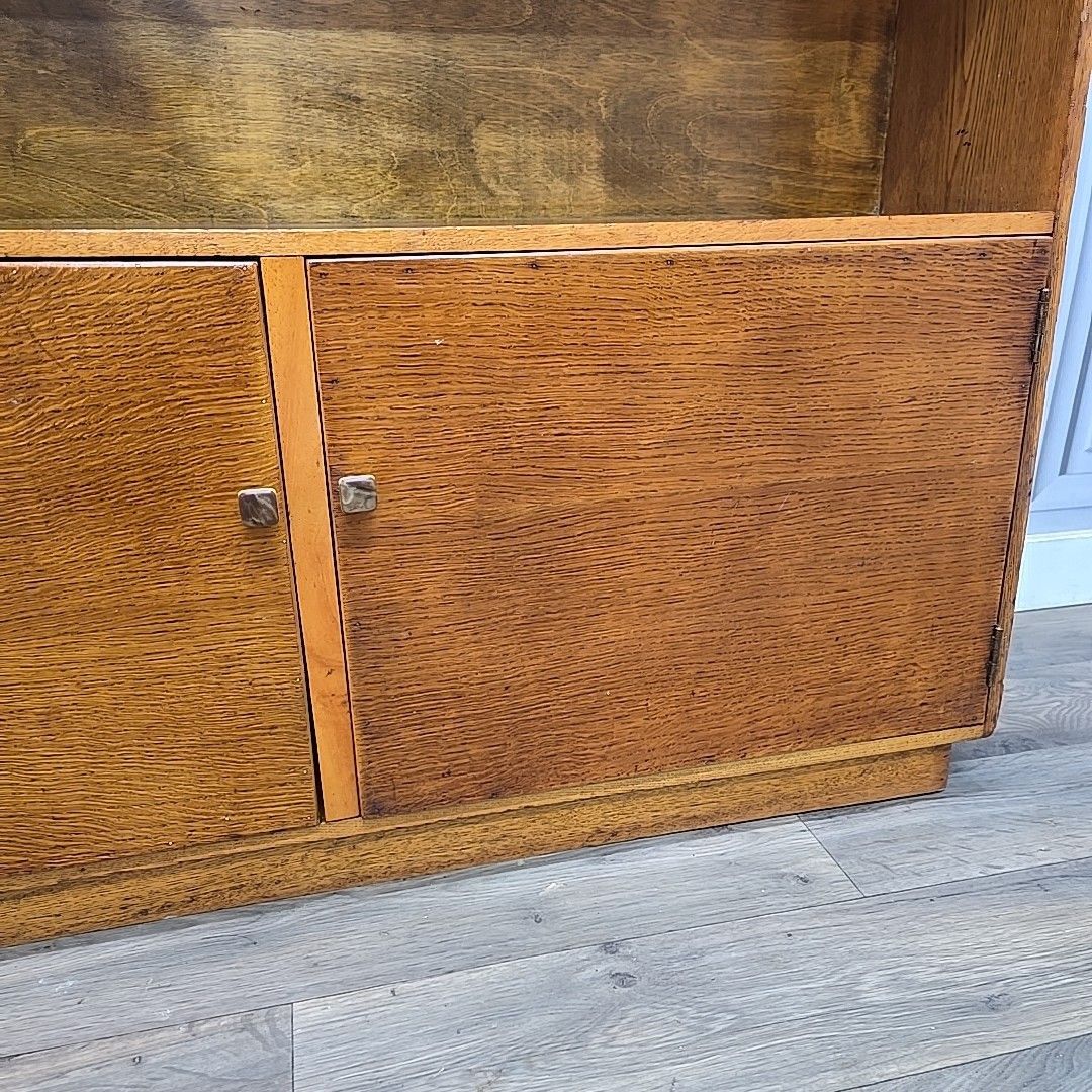 photo vinterior Vintage Oak Bookcase Lower Cupboard – Wooden Finish – Mid Century Storage Shelf