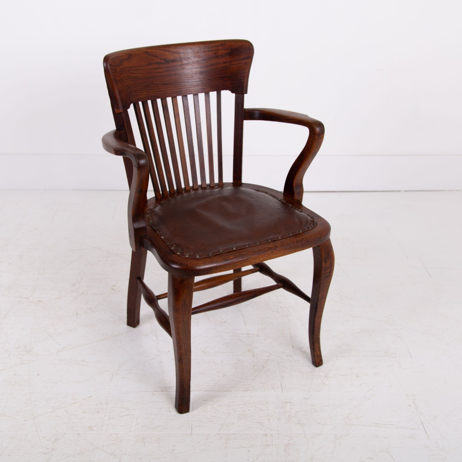 Furniture Lovely Antique Oak Desk Chair C1910 photo