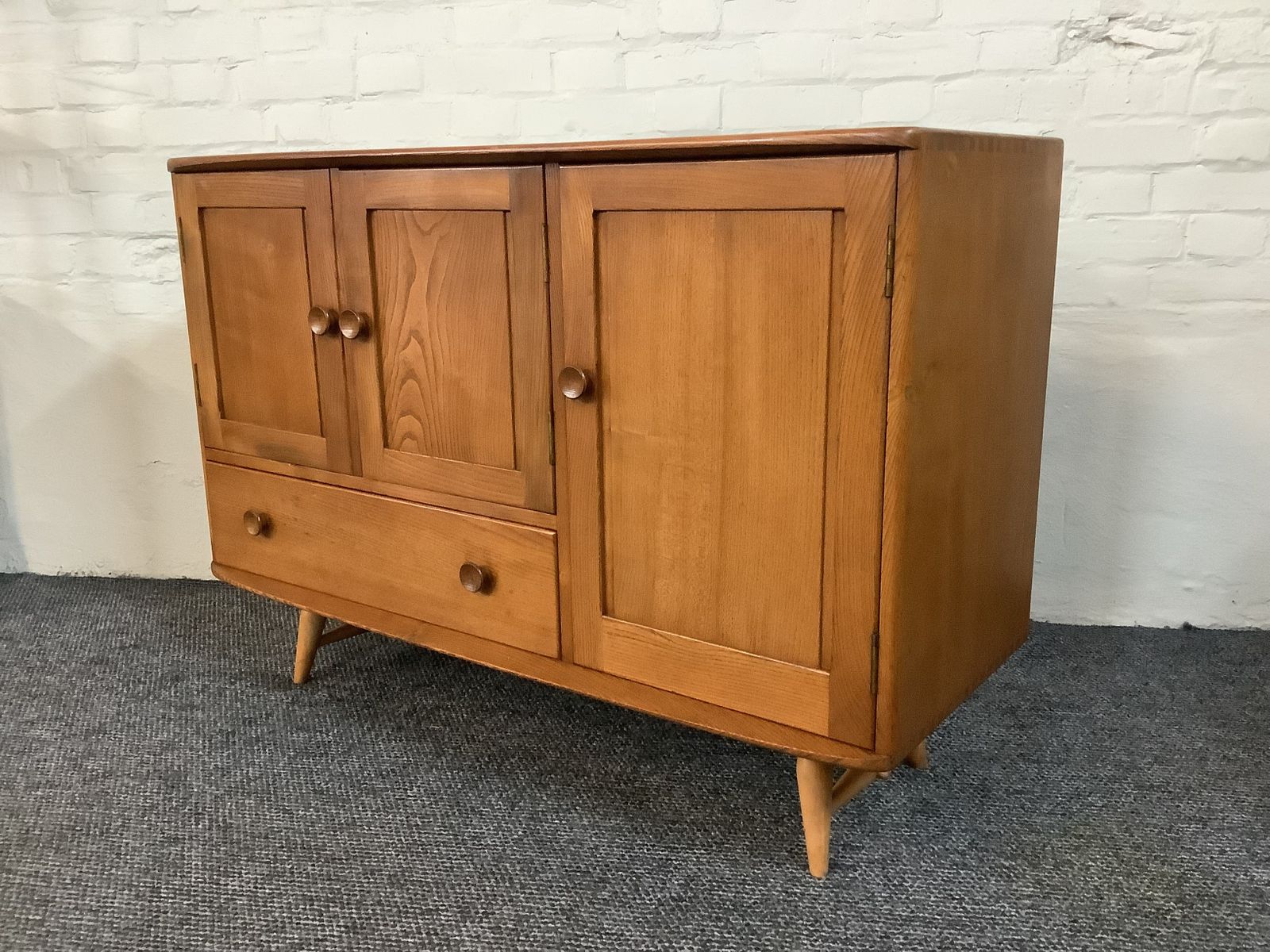 Ercol Windsor 366 Sideboard In Original Natural Elm Finish. photo vintage