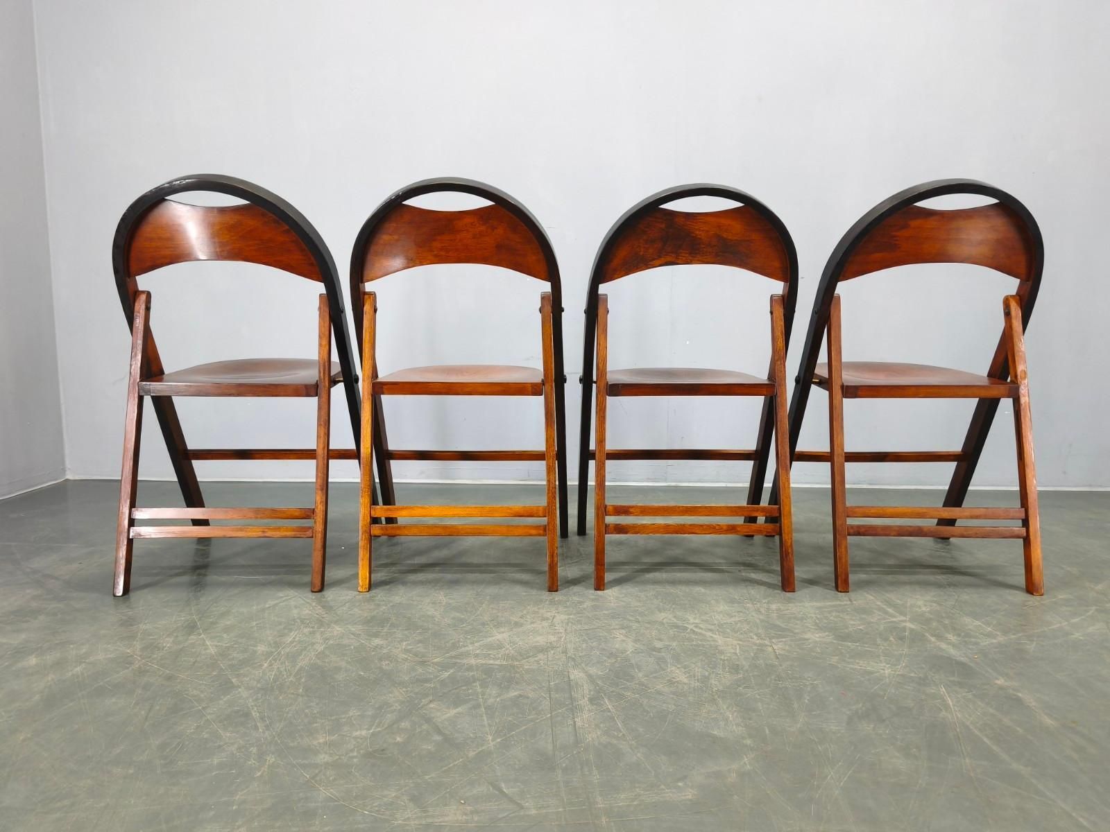 photo for sale Set Of Four Bauhaus Folding Chairs B751 By Ligna, Czechoslovakia 1930s