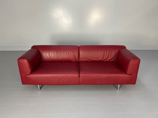 Cassina "250 Met" Large Sofa In Deep Red "Carminio" Pelle Scozia Leather photo vinterior