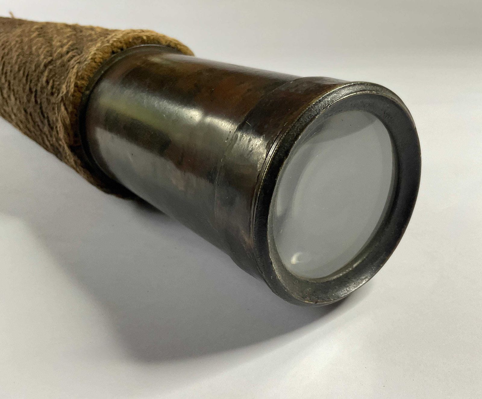photo vinterior Antique 19thc French Naval Telescope – Legris Opticien, Le Havre – Ropework Grip – 1.04m