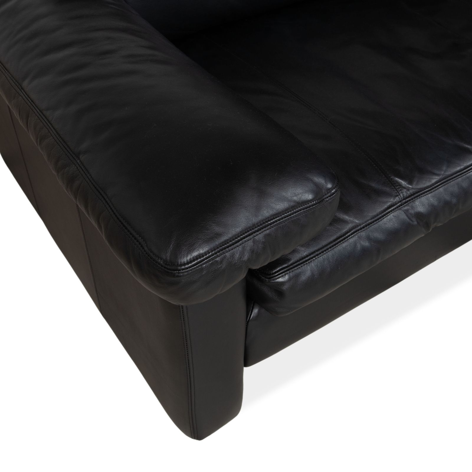 Cor Conseta Leather Four Seater Black Sofa photo Furniture