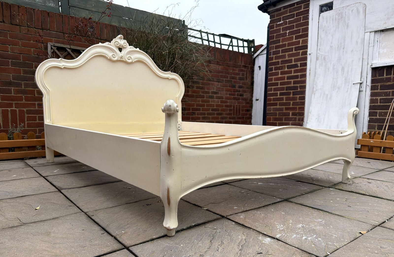 Gorgeous French Antique Leaf Style Double Bed Frame – Great Condition
