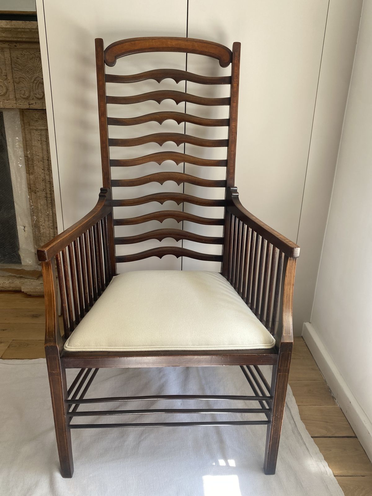 Edwardian Inlaid Mahogany Armchair