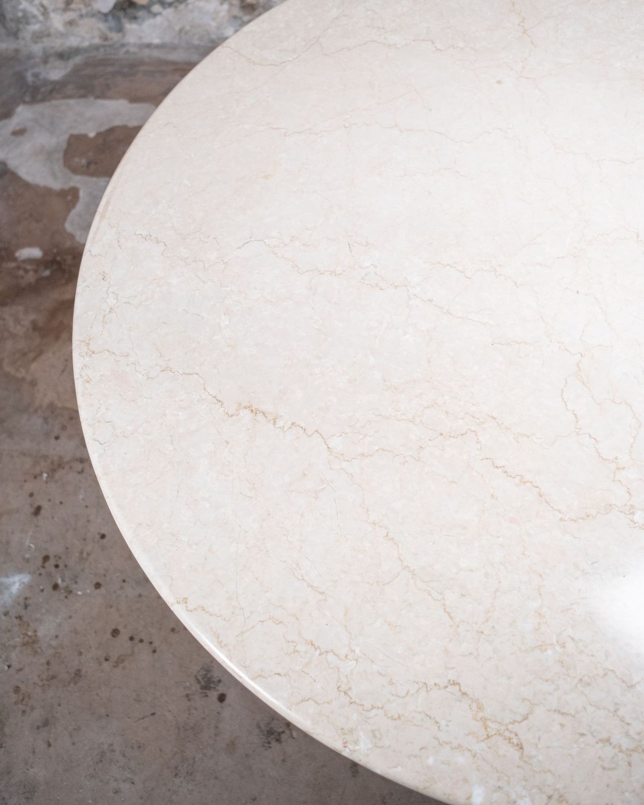 2400.0 Super Malta Marble Dining Table, By Roche Bobois, Made In France, 1980s photo