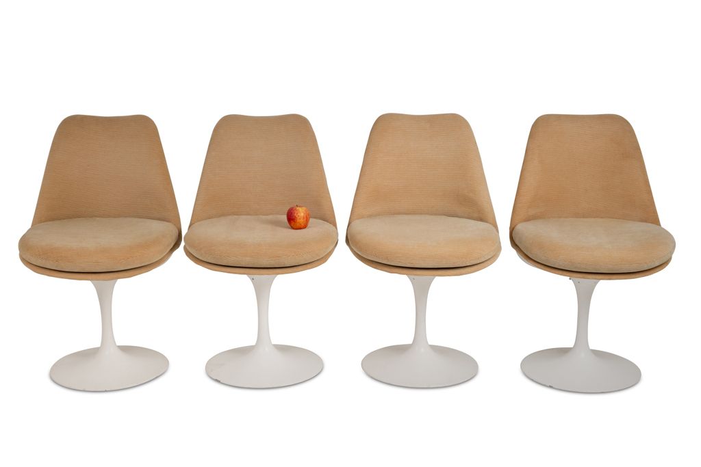Eero Saarinen, For Knoll  Set Of 8 “Tulip” Chairs. 1970s photo for sale