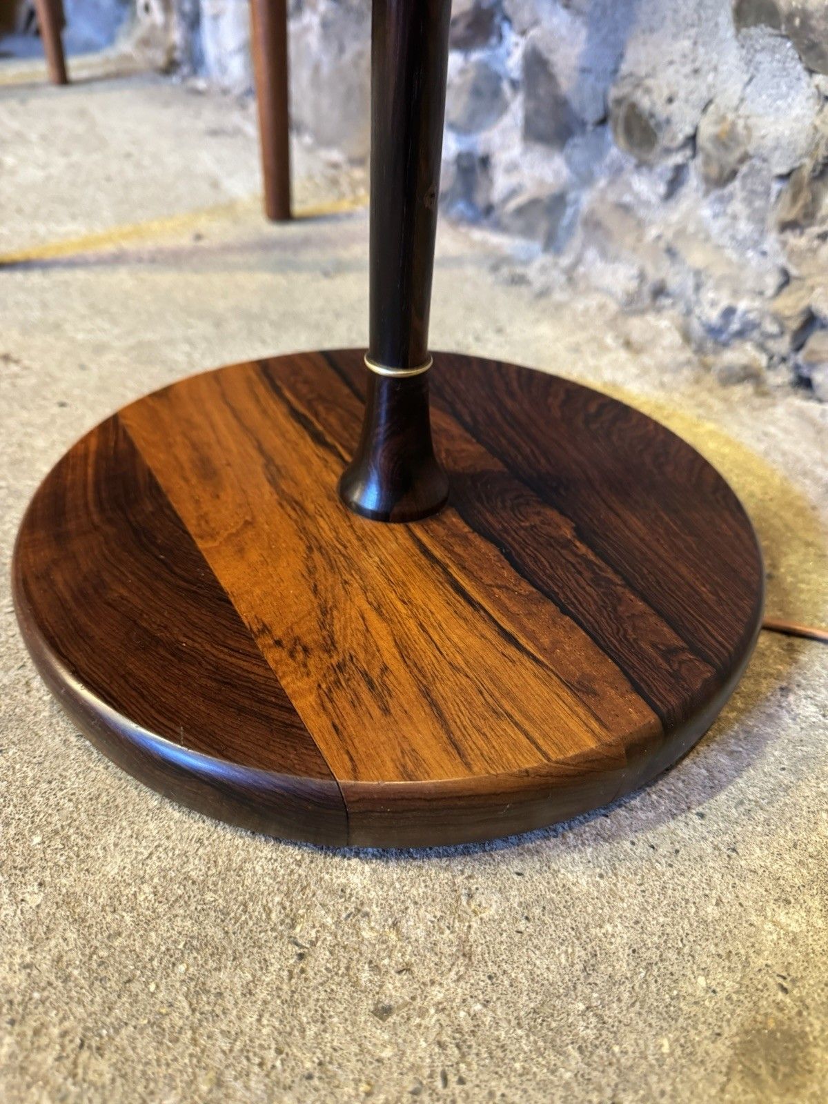 🚛 Vintage Mid Century Rosewood Danish/Scandinavian Floor Standard Lamp Retro photo vinterior