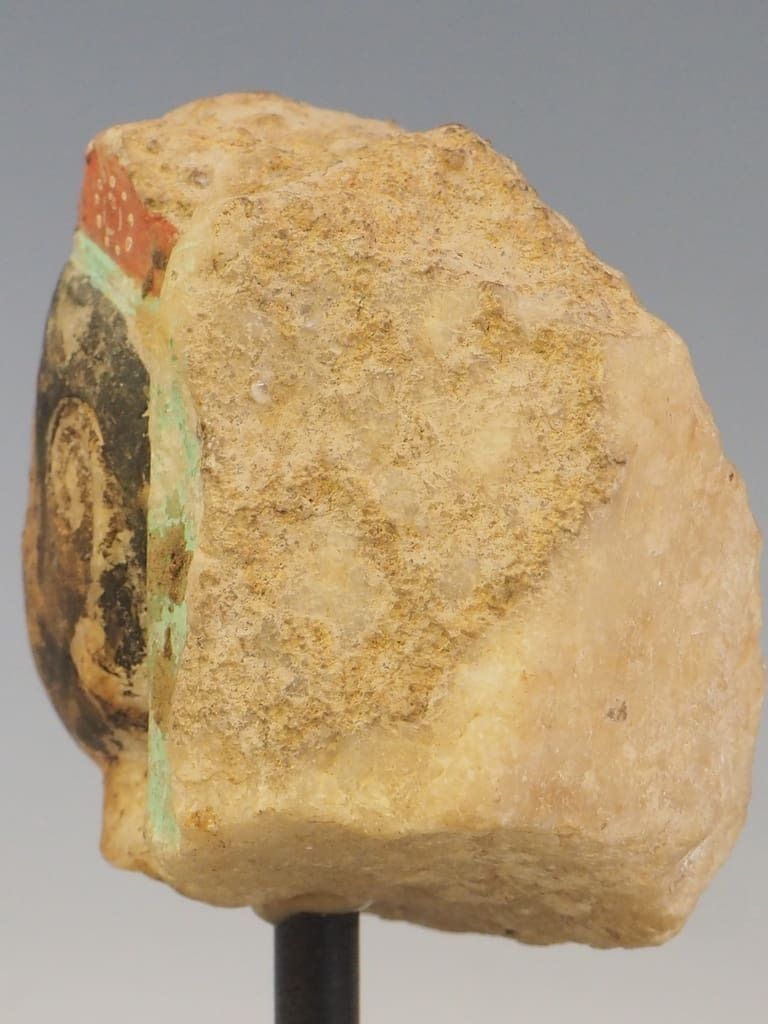 photo vinterior Antique Fragment Of A Polychrome Painted Chinese Buddha Head