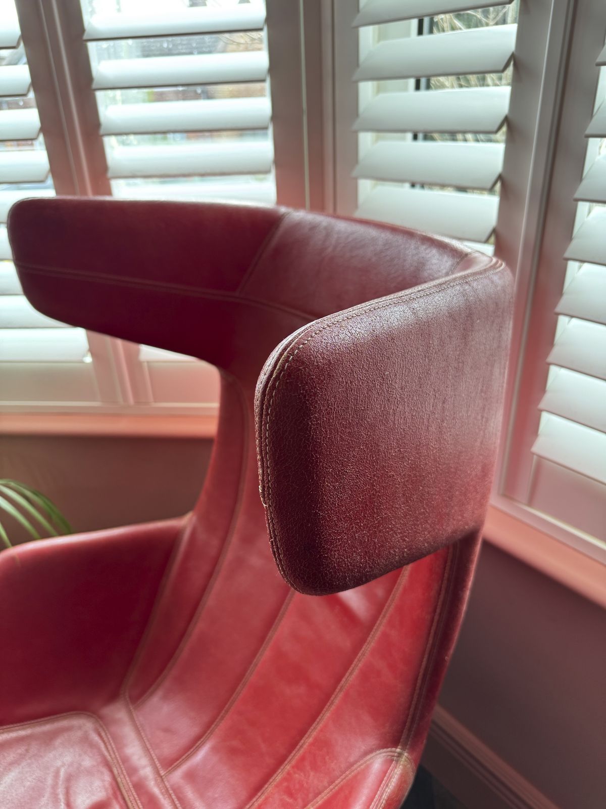 Moroso Alfredo Haberli Take A Line For A Walk Wingback Swivel Lounge Chair + Footstool photo 1890.0