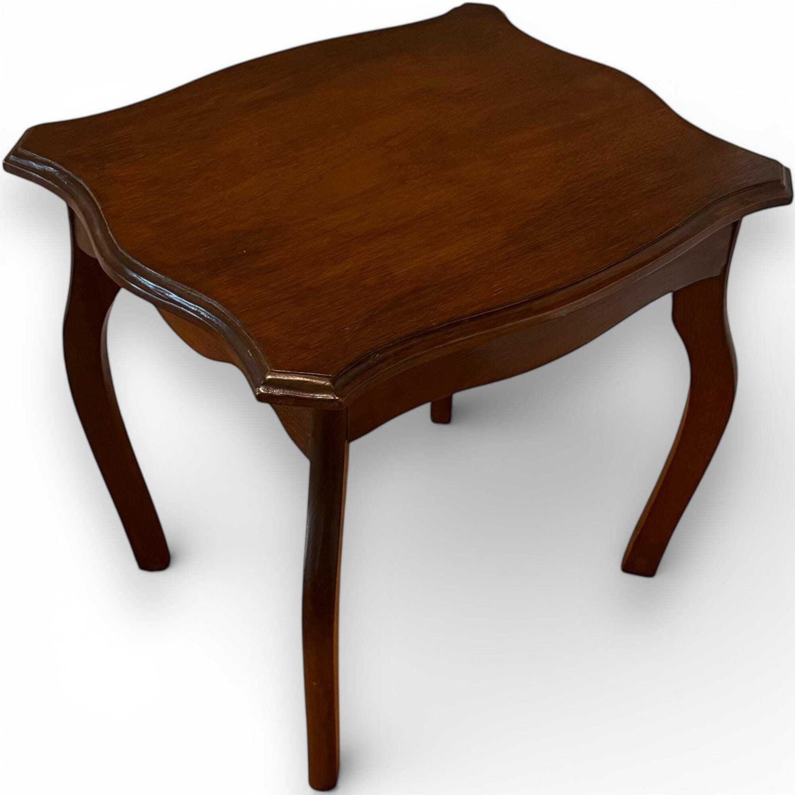 Vintage Queen Anne Mahogany Coffee Table Serpentine Top Cabriole Legs