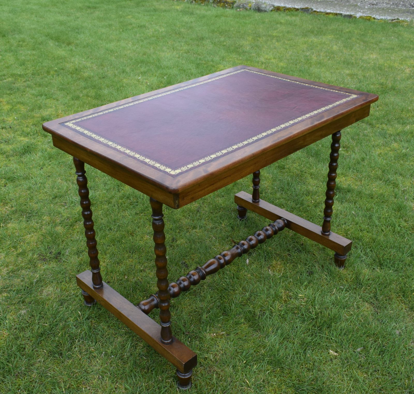 Late Victorian Mahogany Writing Table photo 485.0