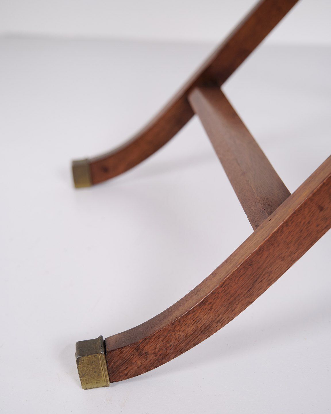 Butler's Table In Mahogany With Brass Fittings From The 1940s photo vintage