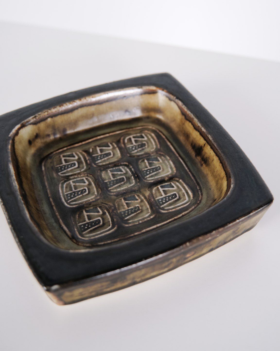 Stoneware Bowl / Ashtray   Royal Copenhagen   Model 21872   Designer Jørgen Mogensen photo for sale