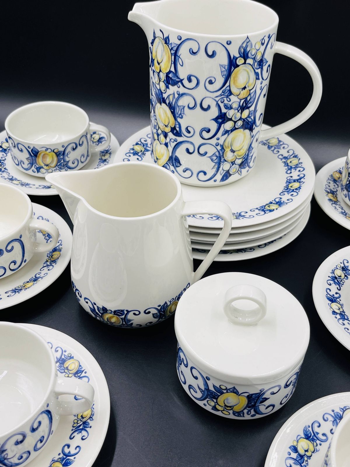 163.0 Cadiz Villeroy & Boch Lunchservies photo