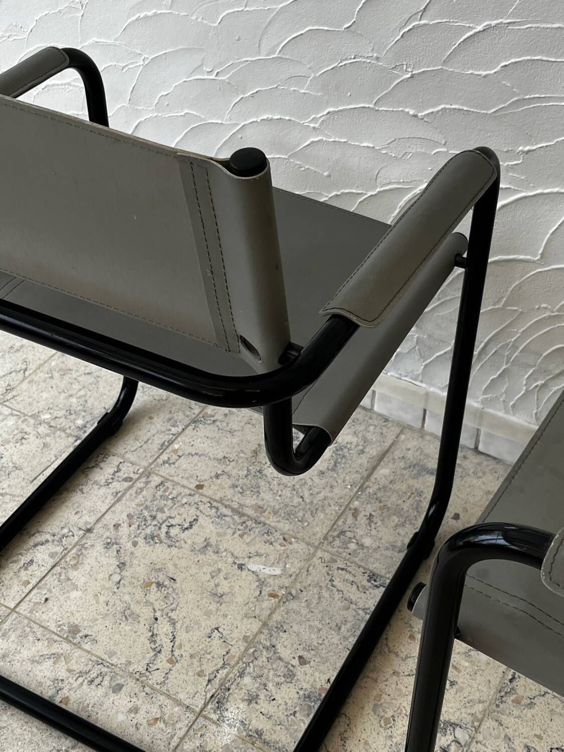 photo for sale Tweetal Designstoelen Toegeschreven Aan Matteo Grassi