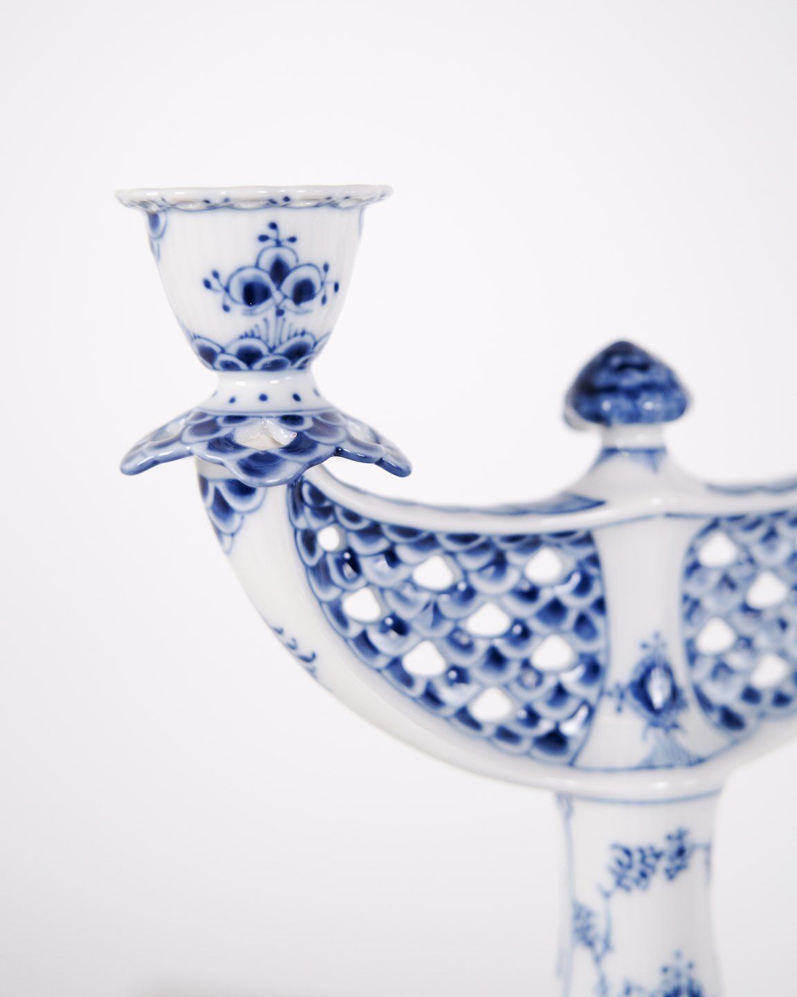 Two Armed Candlestick – Blue Fluted Full Lace – Model 1169 – Royal Copenhagen photo 2047.0