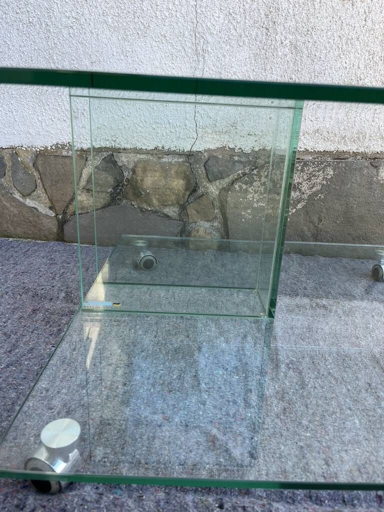 259.0 Designer Salontafel Uit De Jaren 90, 1990s photo