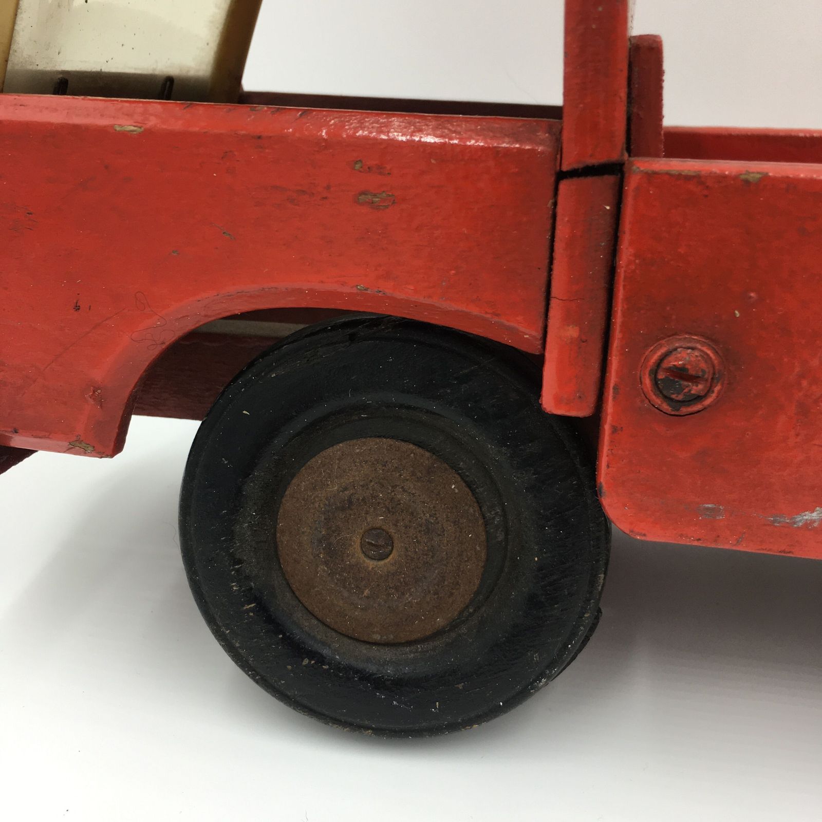 Dejou Wooden Truck photo for sale