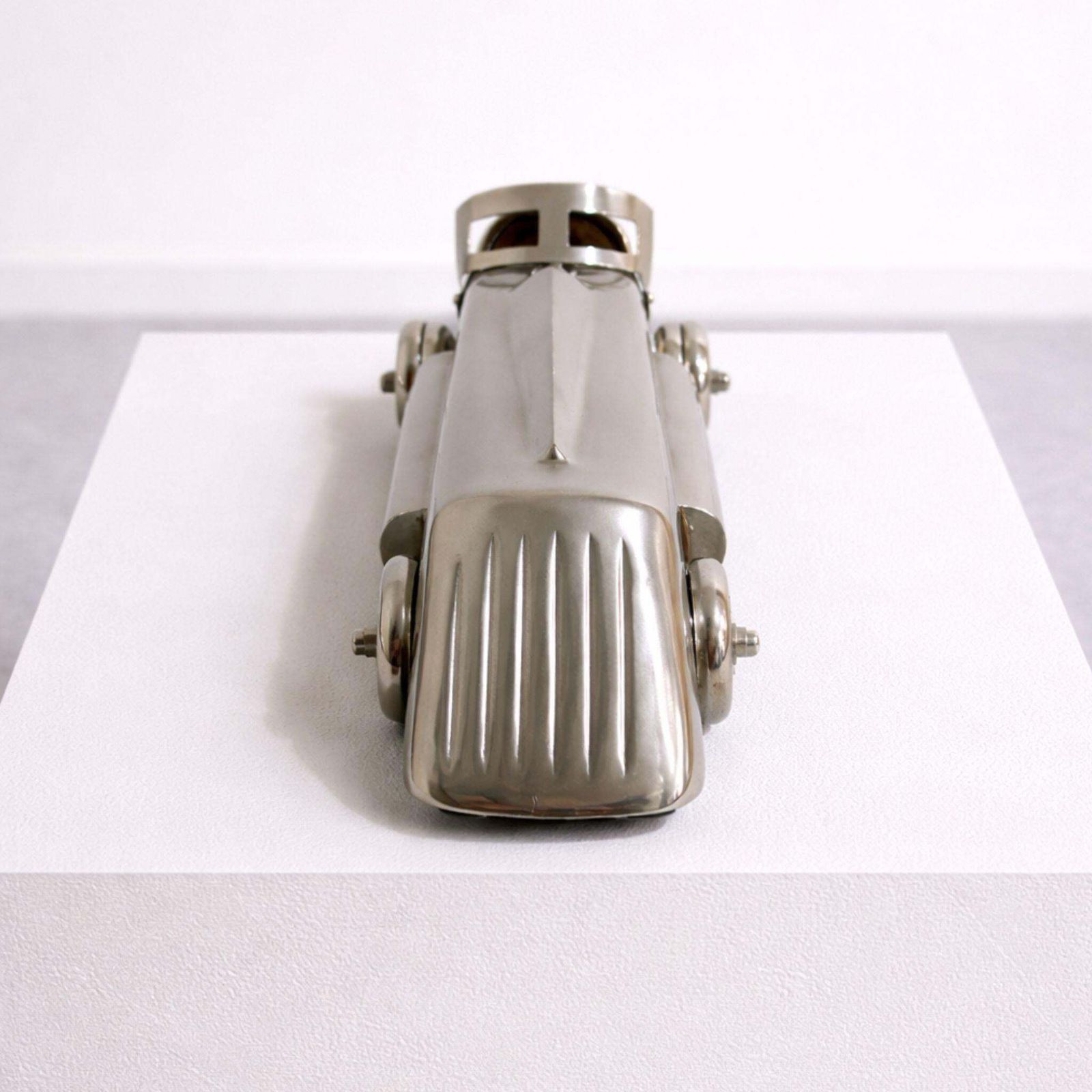 Art Deco Home Accessories Cars Futurism Decorative Cast Metal Car, Italy, 1930s photo 1117.0
