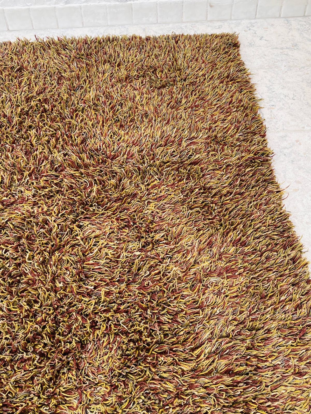 Vintage Shaggy Rug photo 259.0