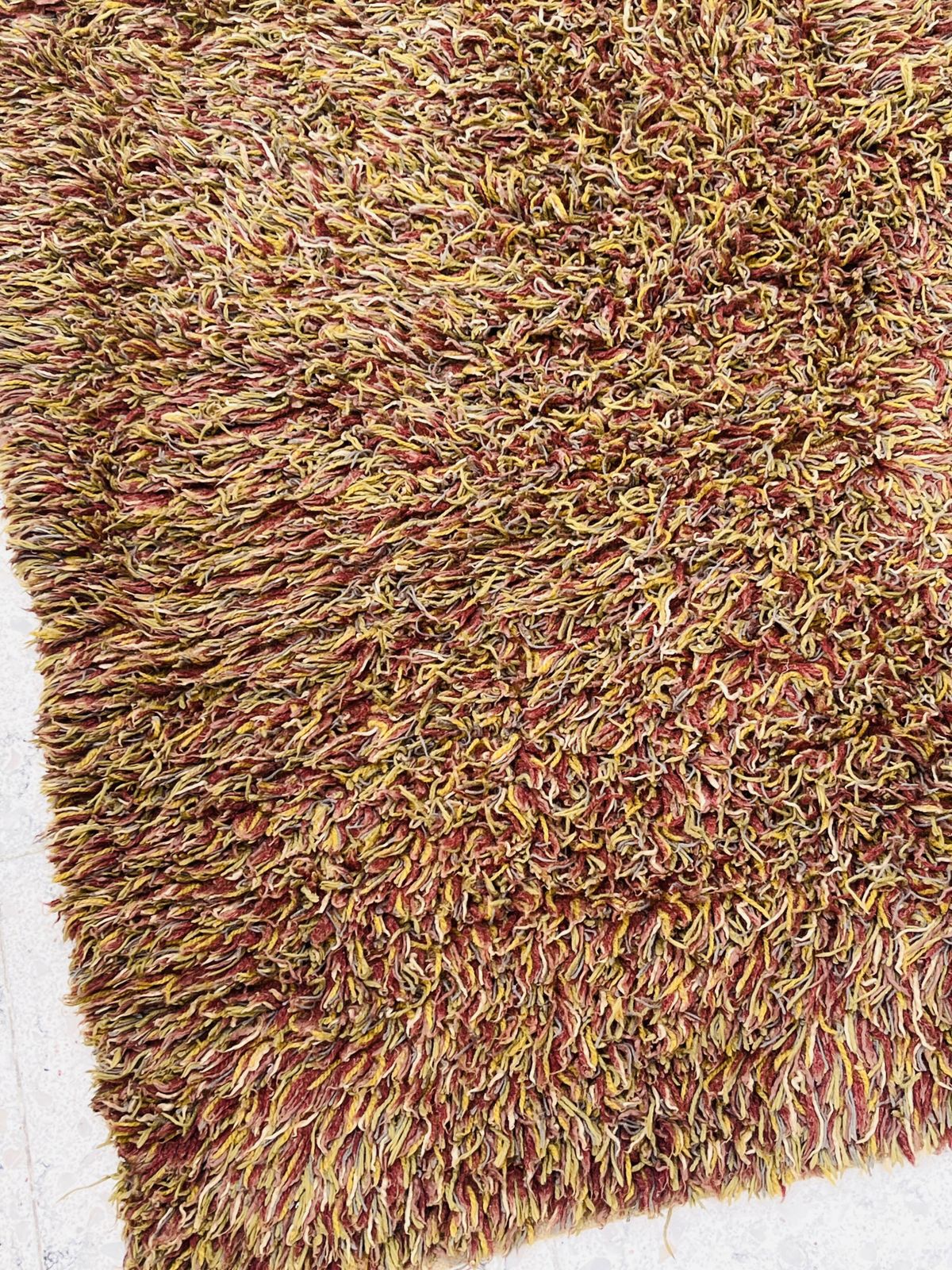 photo for sale Vintage Shaggy Rug