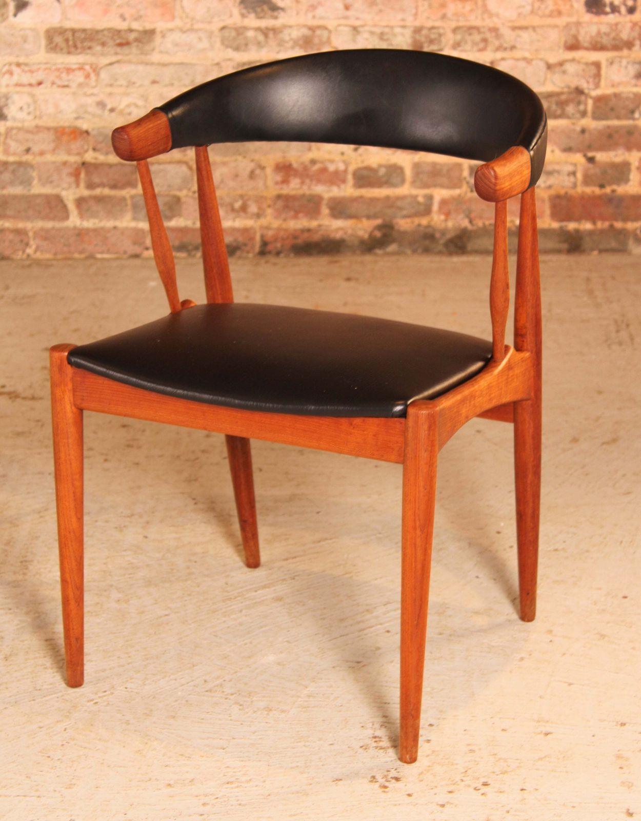 Set Of 4 Danish Mid Century Model Ba113 Teak Dining Chairs/Armchairs Designed By Johannes Andersen For Brdr Andersen, Circa 1960s photo buy