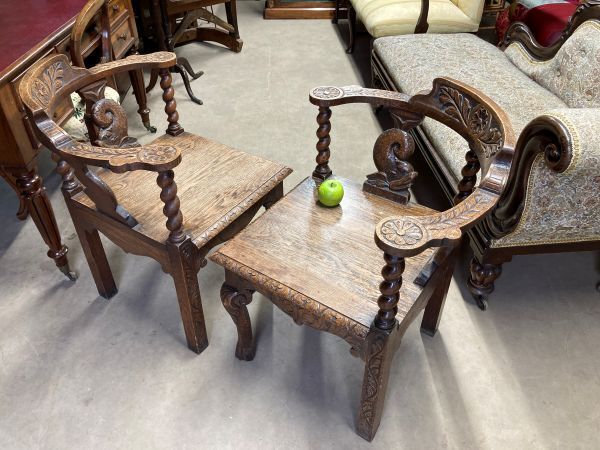 A Fine Pair Of Victorian Carved Oak Chairs photo Furniture