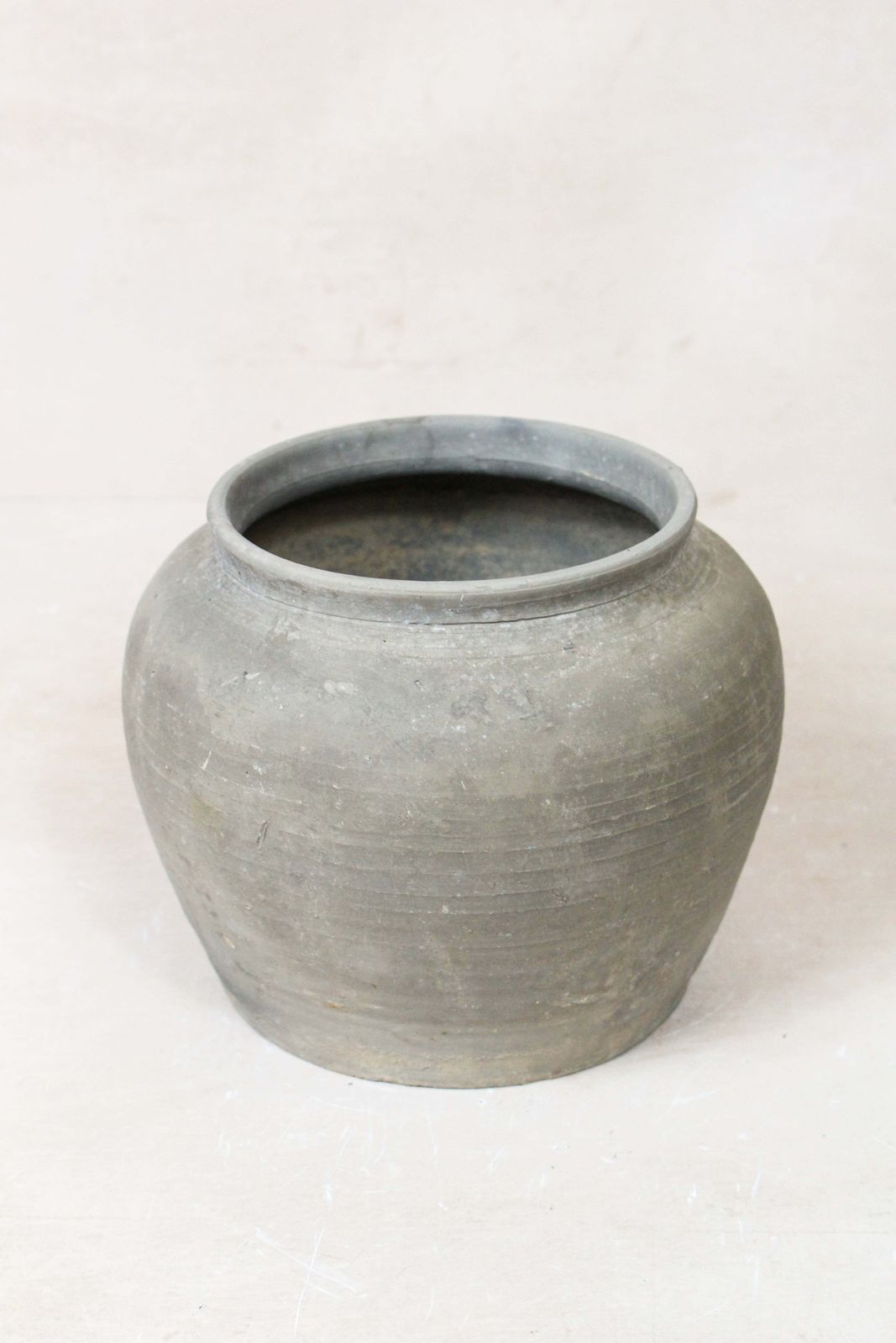 Vintage Dark Pot S   Nº 87, 1950s photo furniture