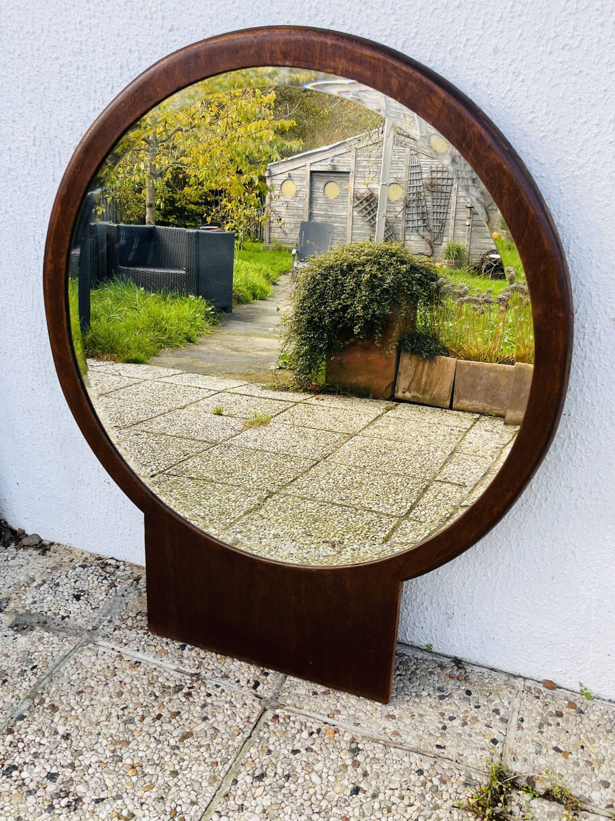 Ronde Houten Spiegel Met Geslepen Rand photo for sale