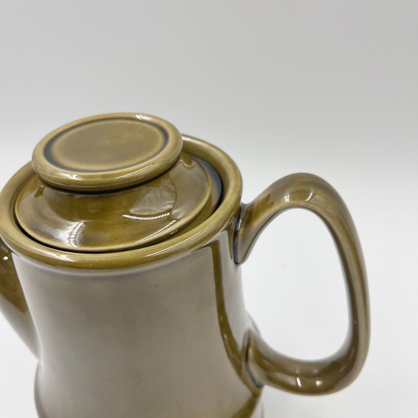 Olijfgroen Vintage Koffieservies photo vinterior