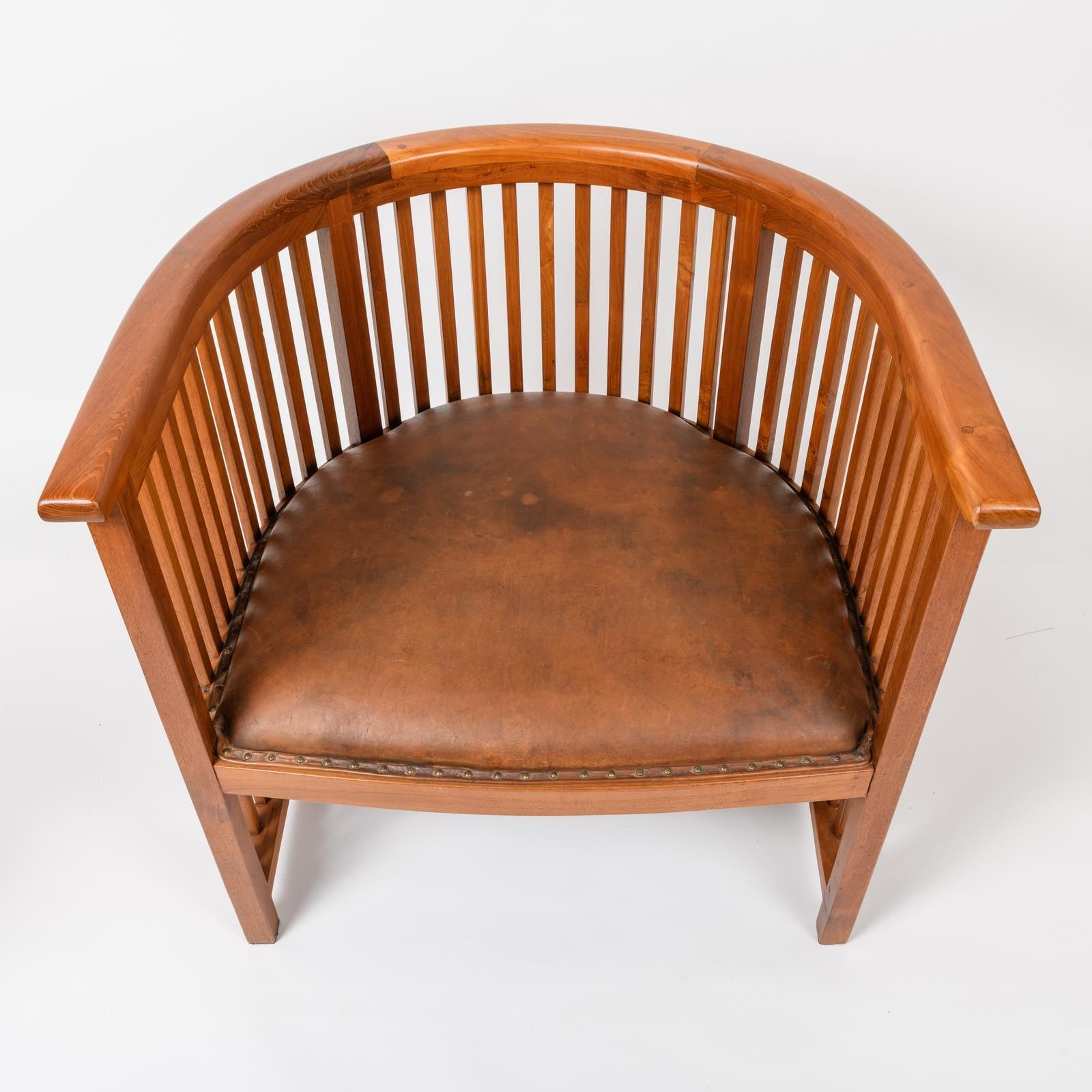 Josef Hoffmann, Viennese Secessionist School (In The Manner Of) Pair Of Over Sized Barrel Chairs photo vinterior