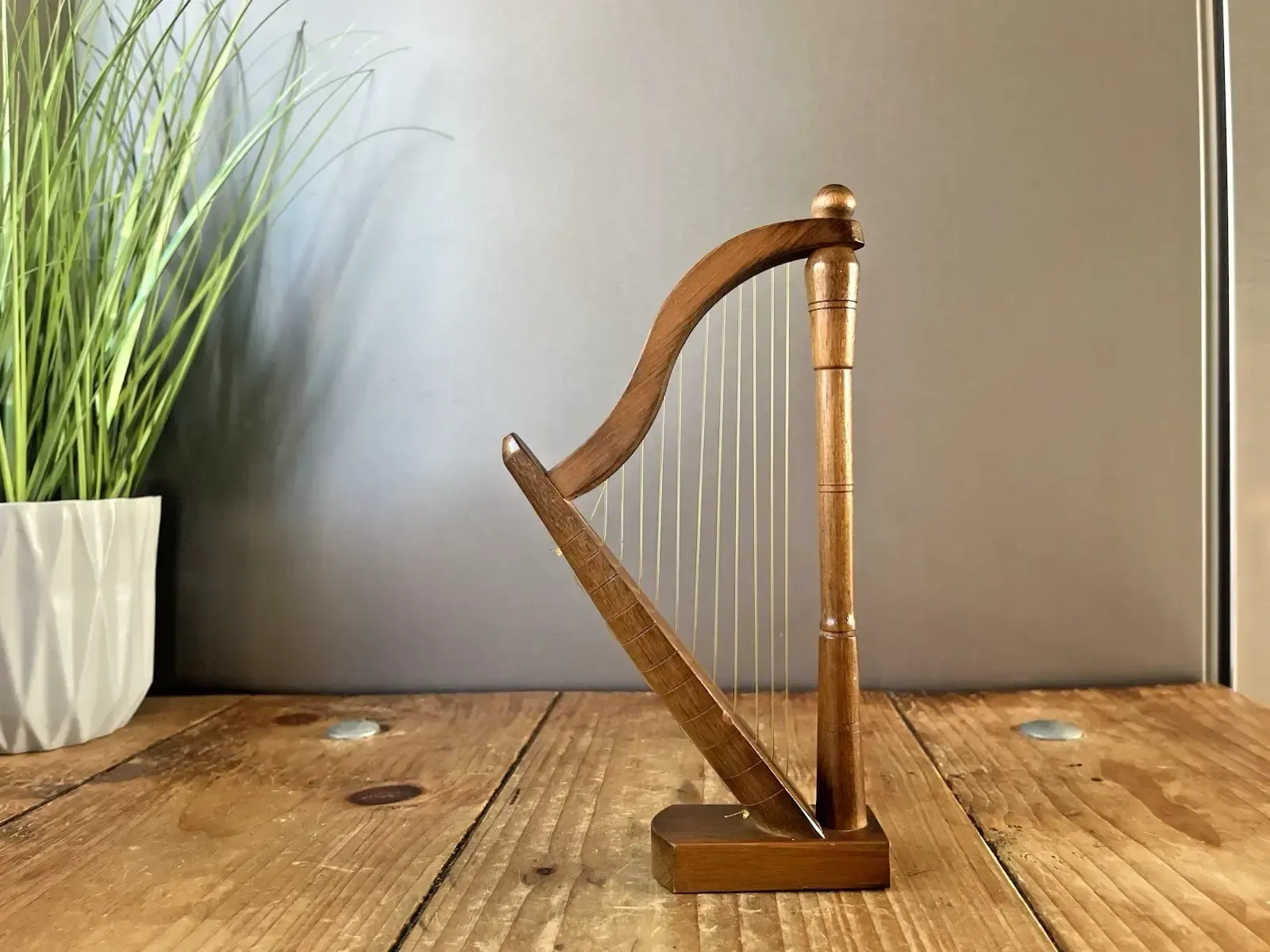 Vintage Miniature Model Welsh Wooden Harp Music Display Desk Souvenir Antique photo 69.0