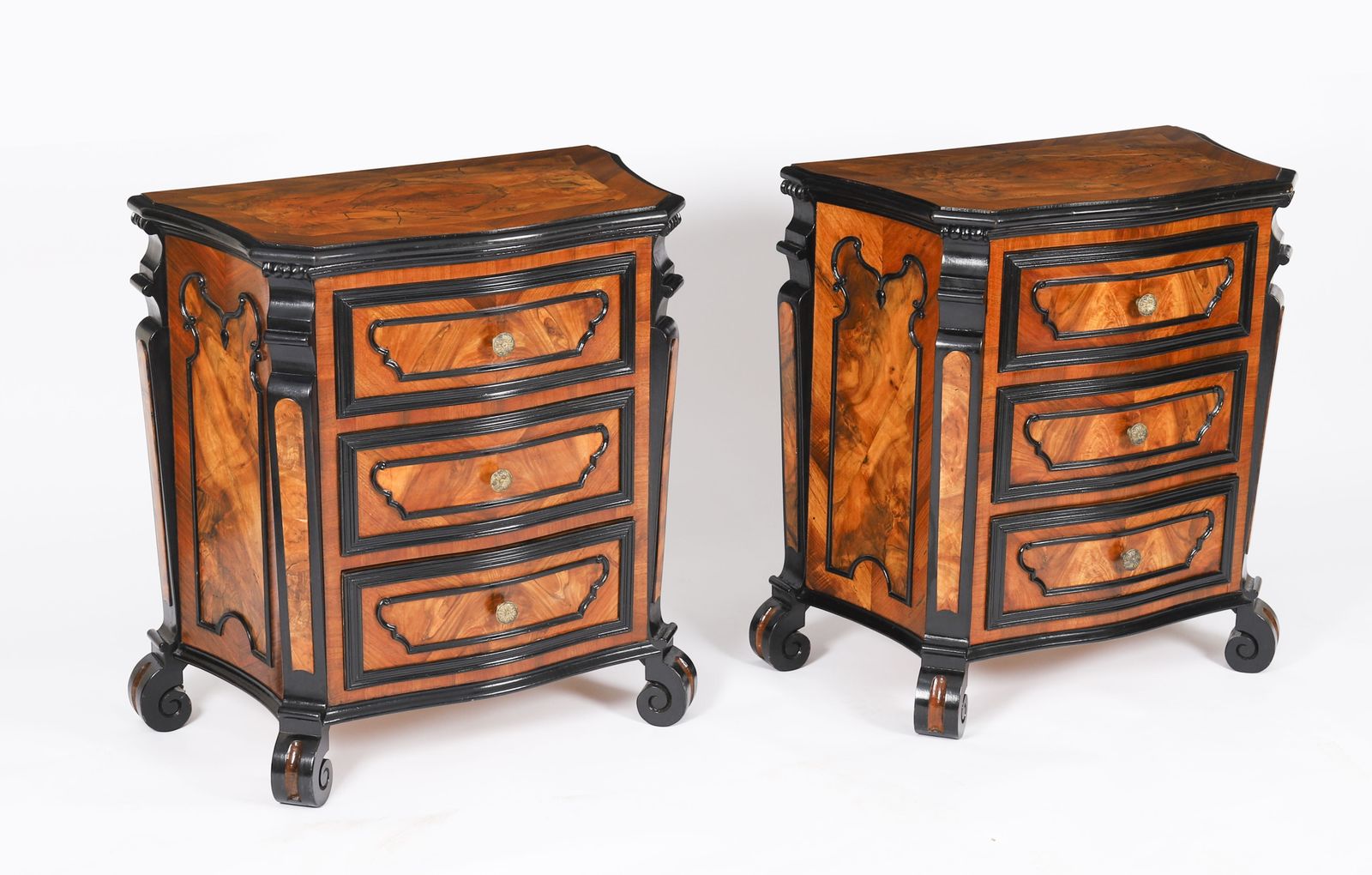 Antique Pair Italian Burr  Walnut Serpentine Bedside Chests 18th C