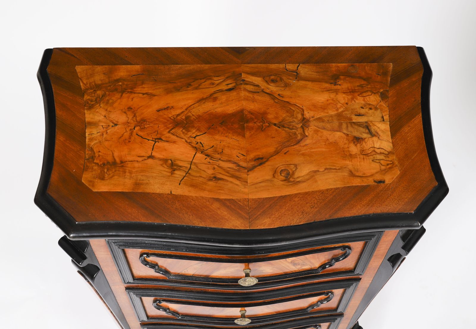 Antique Pair Italian Burr  Walnut Serpentine Bedside Chests 18th C photo vintage
