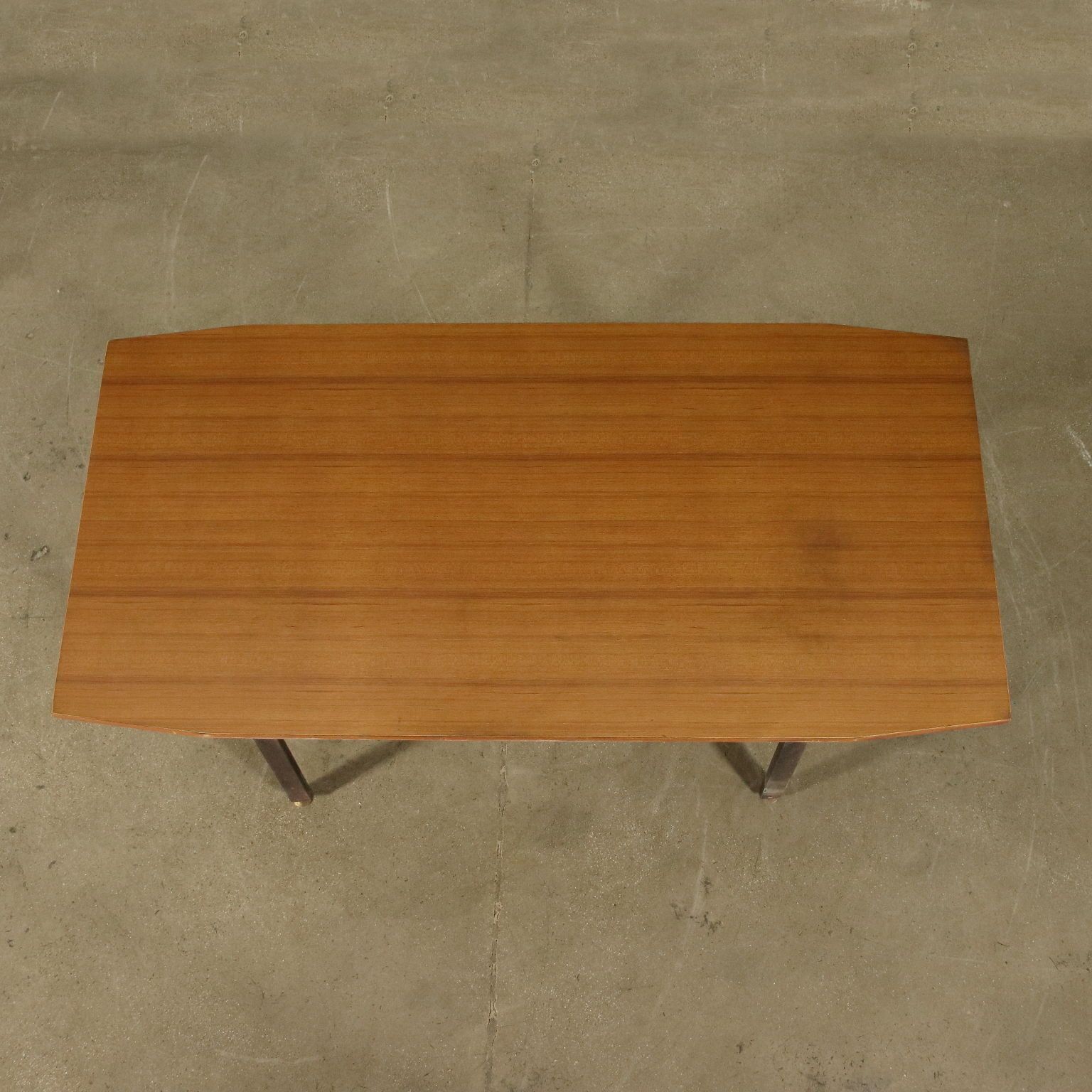 photo furniture Table Mahogany Formica Metallic Enamelled Italy 1960s