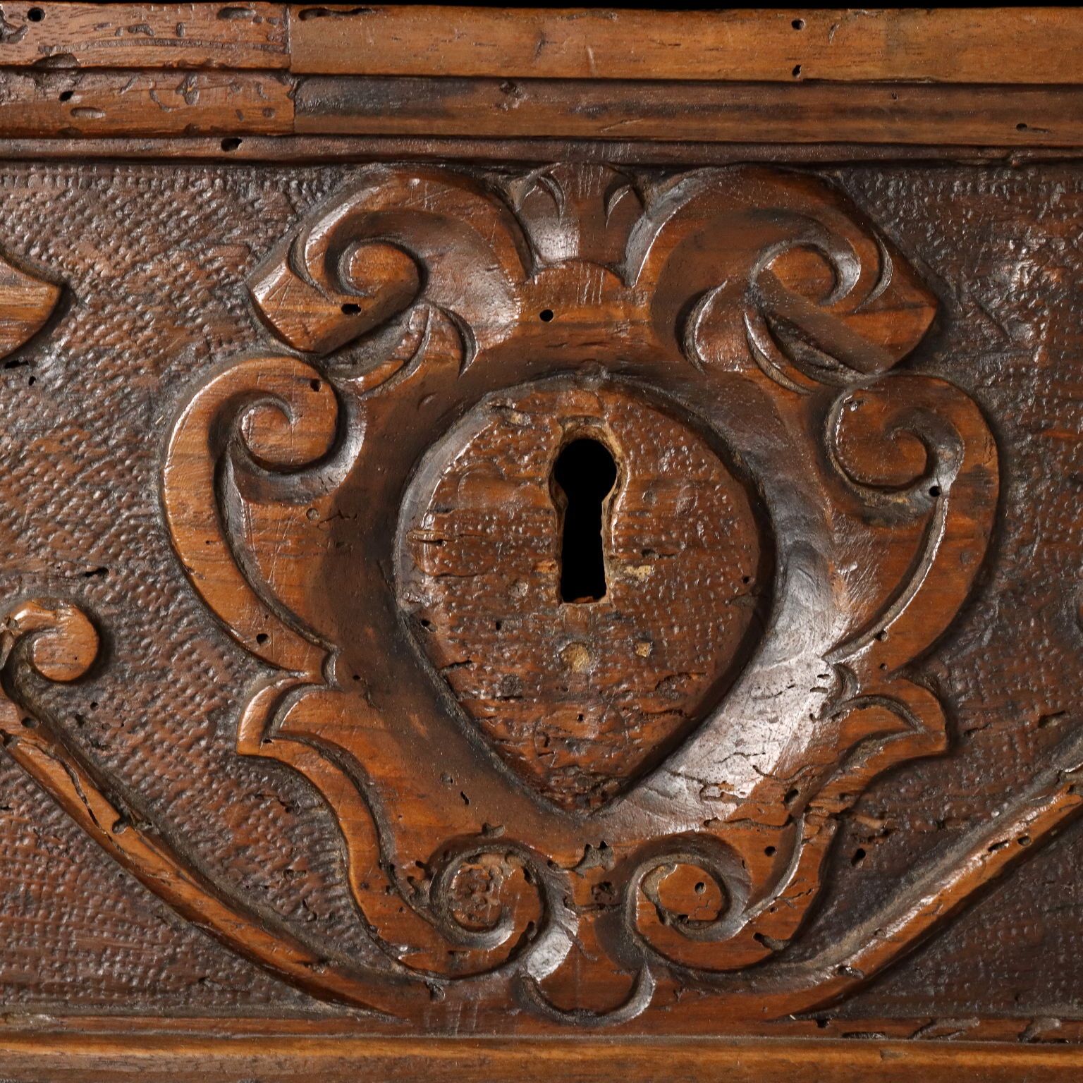 Chest Of Drawers Baroque Carved Walnut XVIII Century photo vintage