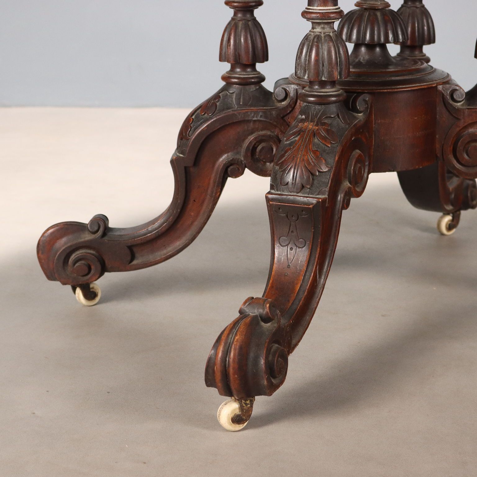 Antique Table Mahogany Mahogany Burl XIX Century photo buy